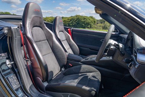 Porsche 911 Carrera GTS PDK 11