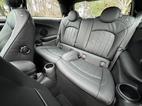 Mini Hatch 2.0 John Cooper Works Euro 6 (s/s) 3dr 