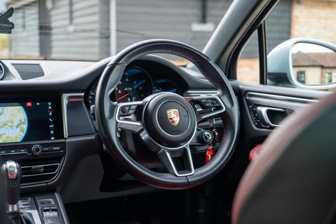 Porsche Macan 2.9T V6 GTS SUV 5dr Petrol PDK 4WD Euro 6 (s/s) (380 ps) 29