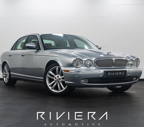 Jaguar XJ 3.0 XJ6 Sovereign Saloon 4dr Petrol Automatic (249 g/km, 240 bhp)