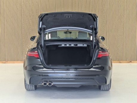 Jaguar XE 2.0 XE R-Dynamic S D Auto 4dr 26