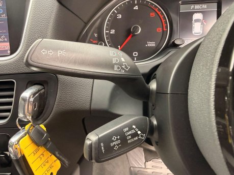 Audi Q5 2.0 TDI S line Plus S Tronic quattro Euro 5 (s/s) 5dr 18