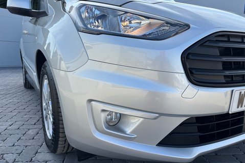 Ford Transit Connect 240 L1 Limited Panel Van - Rear Camera 21