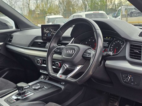 Audi Q5 2.0 TDI S line SUV 5dr Diesel S Tronic quattro Euro 6 (s/s) (190 ps) 18
