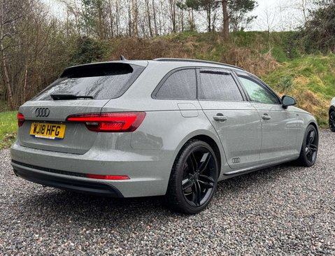Audi A4 1.4 A4 Black Edition TFSI 5dr 3