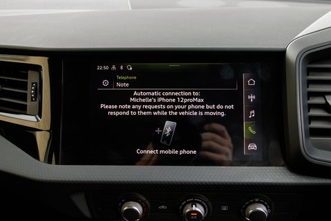 Audi A1 SPORTBACK TFSI TECHNIK 25