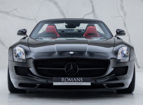 Mercedes-Benz SLS AMG ROADSTER 10