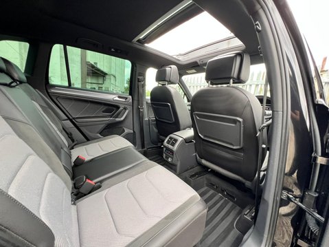 Volkswagen Tiguan R-LINE TDI BMT 4MOTION DSG 65