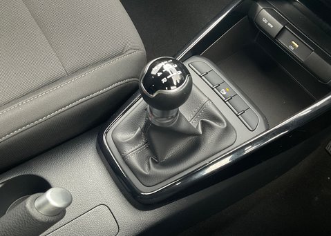 Kia Rio 1.2 DPi 2 18
