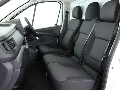 Renault Trafic LL30 Blue dCi 130 Advance 9