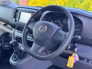 Vauxhall Vivaro 2.0 Vivaro 3100 Dynamic S/S 17