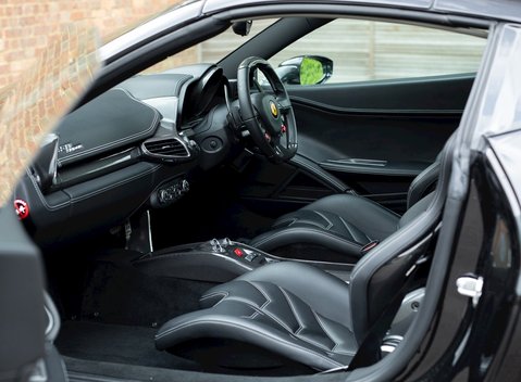 Ferrari 458 Spider 6