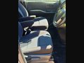 Toyota Noah Hybrid 1.8 9