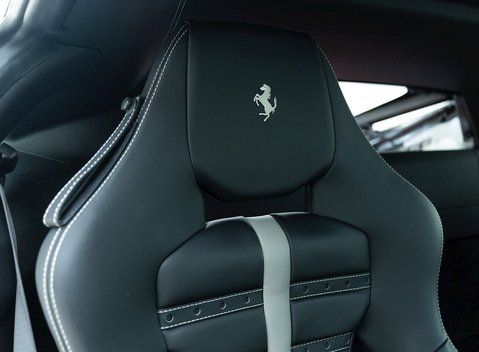 Ferrari F8 Tributo 11