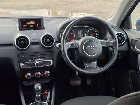 Audi A1 1.4 TFSI Sport Sportback 5dr Petrol S Tronic Euro 5 (s/s) (122 ps) 17