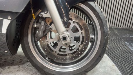 Suzuki GSXR 600 1999 SRAD GOOD RUNNING PROJECT BIKE 600CC SPORT 21