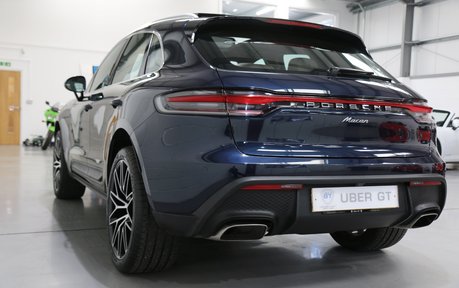Porsche Macan PDK - Panoramic Roof / RS Spyder Alloys - Full Porsche Service History 4