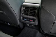 Volkswagen Golf GTI TSI DSG 44