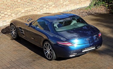 Mercedes-Benz SLS AMG 10