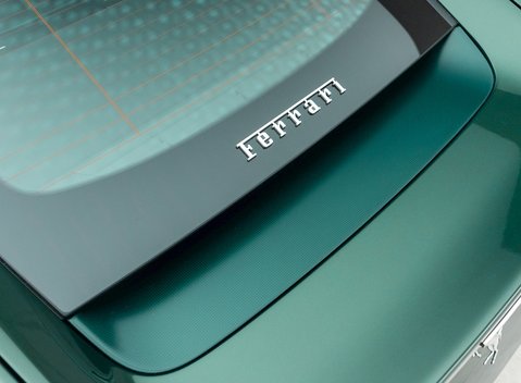 Ferrari 812 Superfast 35