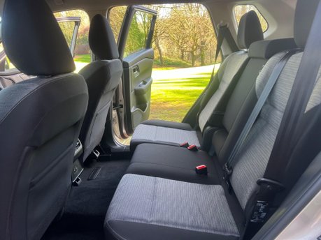 Nissan X-Trail ACENTA PREMIUM XTRONIC 20