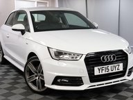 Audi A1 TFSI S LINE 19