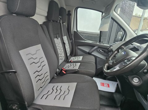 Ford Transit Custom 290 LIMITED LR P/V 8