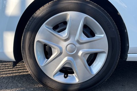 Ford Fiesta Base 85 ps Tdci Car Derived Panel Van - Air Con & Sat Nav 27