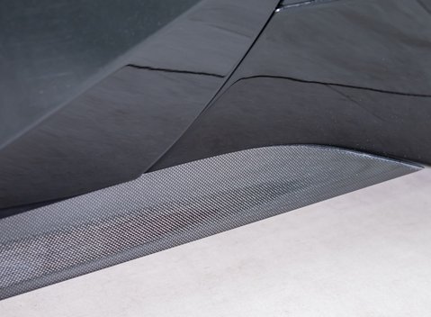 Ferrari SF90 Stradale 33