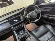 Jaguar XF 2.0 XF R-Sport D AWD Auto 4WD 5dr 57