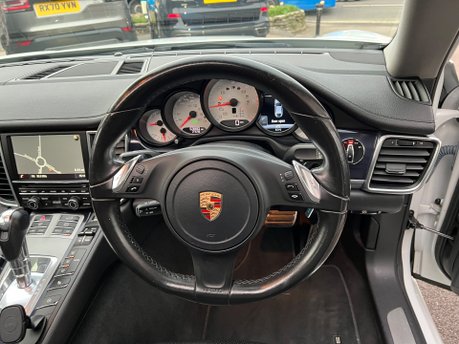 Porsche Panamera 3.0D V6 Hatchback 5dr Diesel TiptronicS Euro 5 (s/s) (300 ps) 23