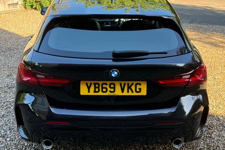 BMW 1 Series 118D M SPORT 23