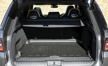 Land Rover Range Rover Sport 5.0 SVR 23