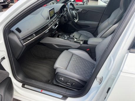 Audi A4 TFSI S4 QUATTRO 28