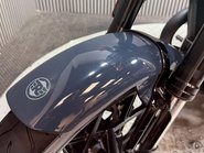 Royal Enfield Shotgun 2025 ONLY 2K GREAT CONDITION MOT 2028 LARGE TOP BOX 20