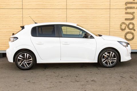 Peugeot 208 PURETECH ACTIVE PREMIUM PLUS S/S 12