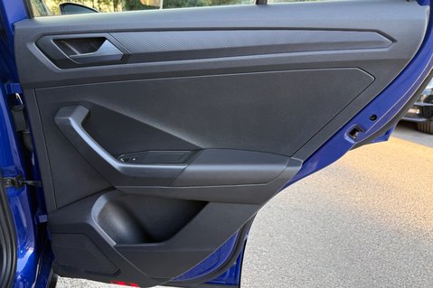 Volkswagen T-Roc R TSI 4MOTION DSG - LAPOIZ BLUE -FULL VOLKSWAGEN SERVICE HISTORY -CARPLAY 30