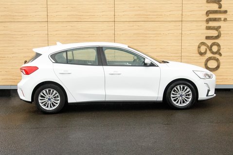 Ford Focus TITANIUM 12