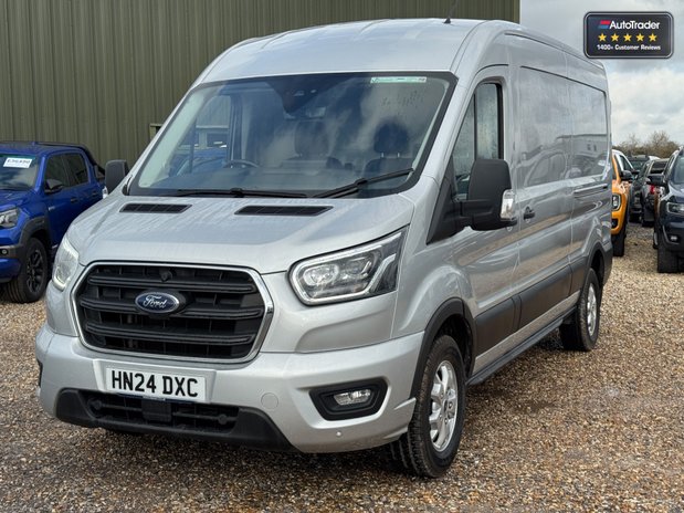 Ford Transit LWB L3H2 Medium Roof Limited 350 Air Con SELECT 2