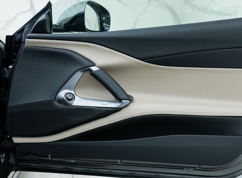 Ferrari 812 Superfast 24