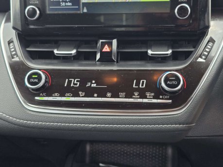 Toyota Corolla 1.8 VVT-h Icon Tech Hatchback 5dr Petrol Hybrid CVT Euro 6 (s/s) (122 ps) 40
