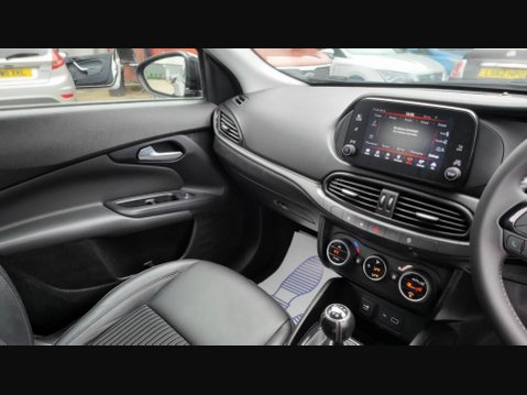 Fiat Tipo T-JET SPORT 13