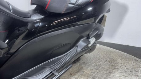 Honda PCX WW 2013 29K NEW MOT 125CC LEARNER SCOOTER SERVICED WARRANTY 23