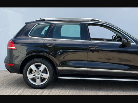 Volkswagen Touareg 3.0 Touareg V6 TSi Hybrid Auto 4WD 5dr 11