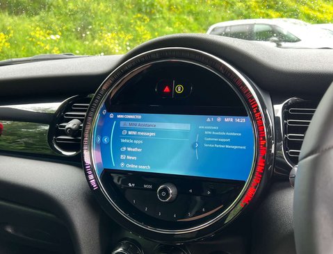 Mini Hatch 2.0 John Cooper Works Auto 3dr 29