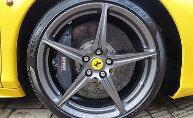 Ferrari 458 Italia 8