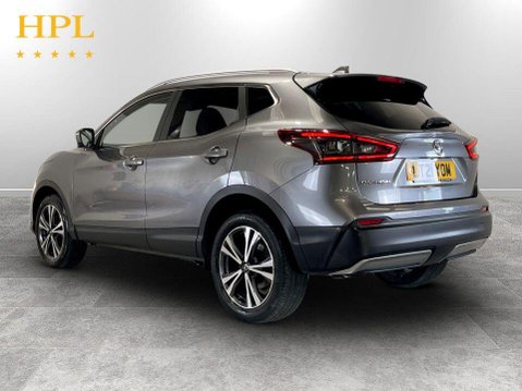 Nissan Qashqai 1.3 DIG-T N-Connecta SUV 5dr Petrol DCT Auto Euro 6 (s/s) (160 ps) Air Con 5