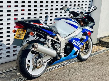 Suzuki GSX-R GSXR 1000 K1 