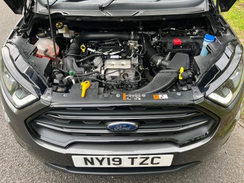 Ford Ecosport ST-LINE 25
