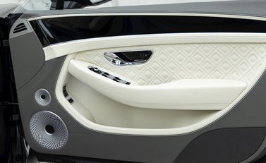 Bentley Continental GT V8 Convertible 22